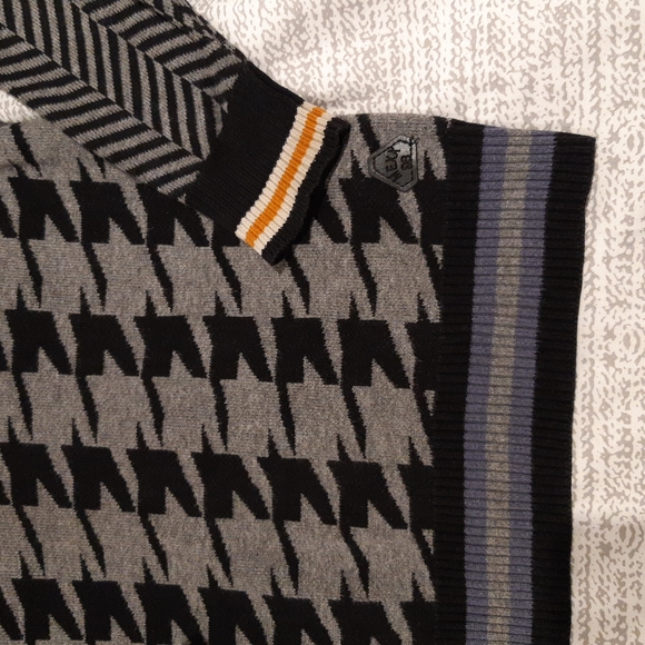 🌞3/$60 Mexx Kids Sweater - Picture 3 of 4